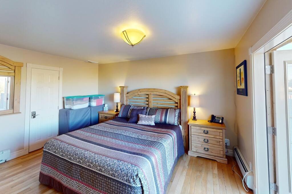 Tacit Shadow Resort Shangri-La King Suite, Gym, Coffee Bar, Hot-Tub, Free Laundry, Food Available Parowan Esterno foto