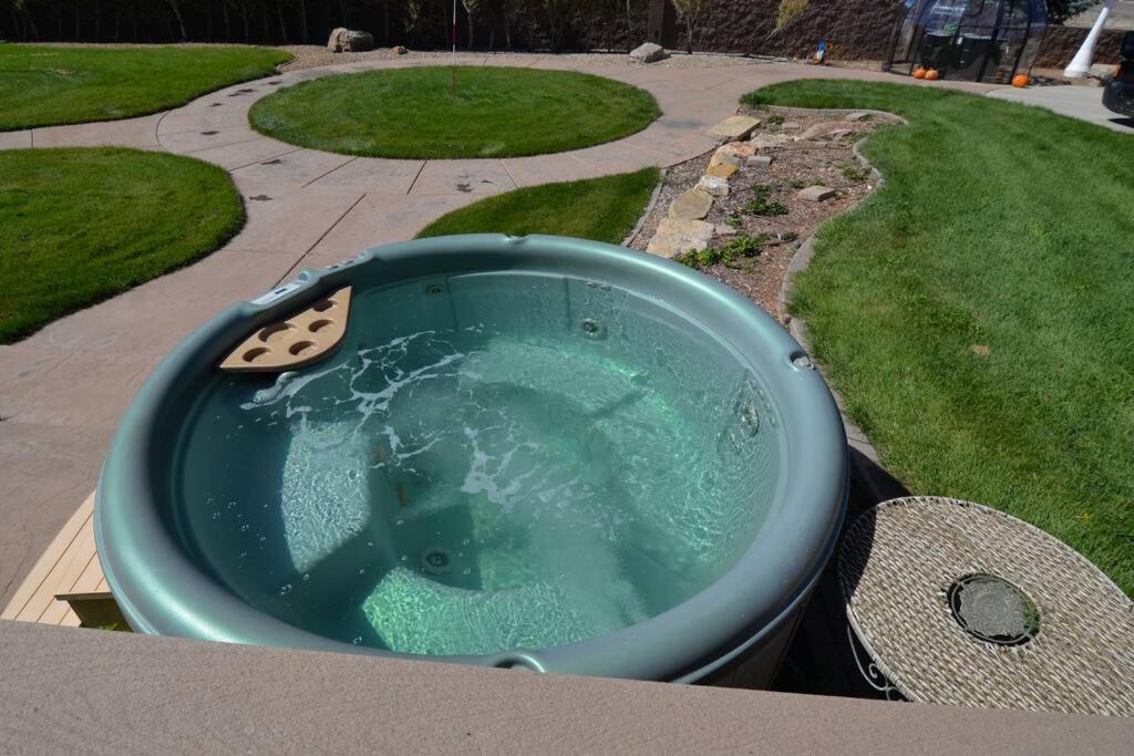 Tacit Shadow Resort Shangri-La King Suite, Gym, Coffee Bar, Hot-Tub, Free Laundry, Food Available Parowan Esterno foto
